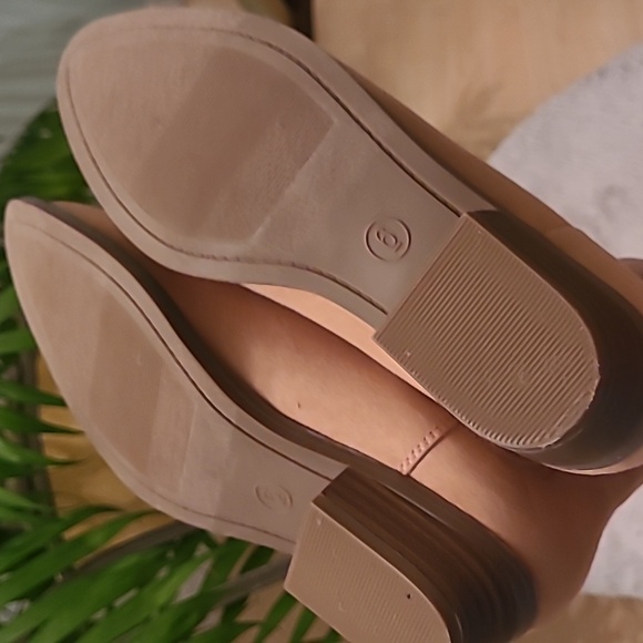 Universal Thread Ankle Boots ❤️ - Picture 6 of 8